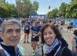 El equipo de Virtualia, participantes y asistentes en la línea de meta de la Zurich Rock'n'Roll Running Series Madrid